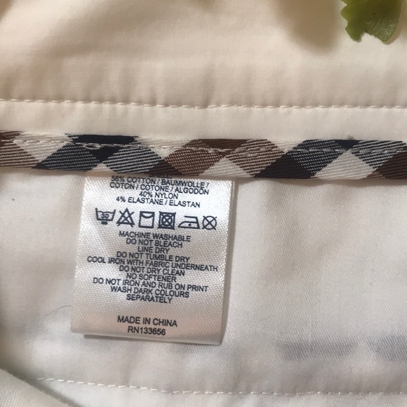 “AQUASCUTUM ” of London Ladies White Pants. - Picture 7 of 13